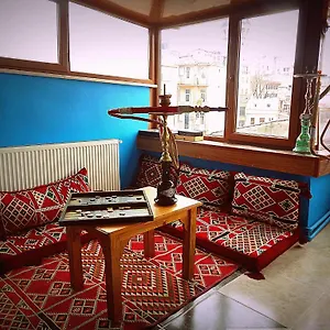  Хостел Galata West
